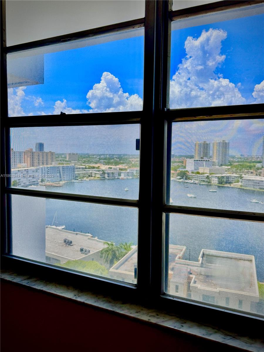 GOLDEN SURF TOWERS CONDO - Residential Lease