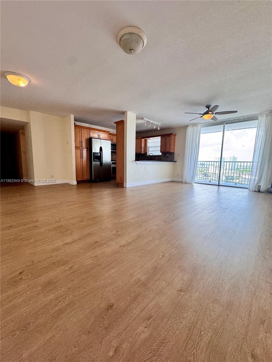 GOLDEN SURF TOWERS CONDO - Residential Lease