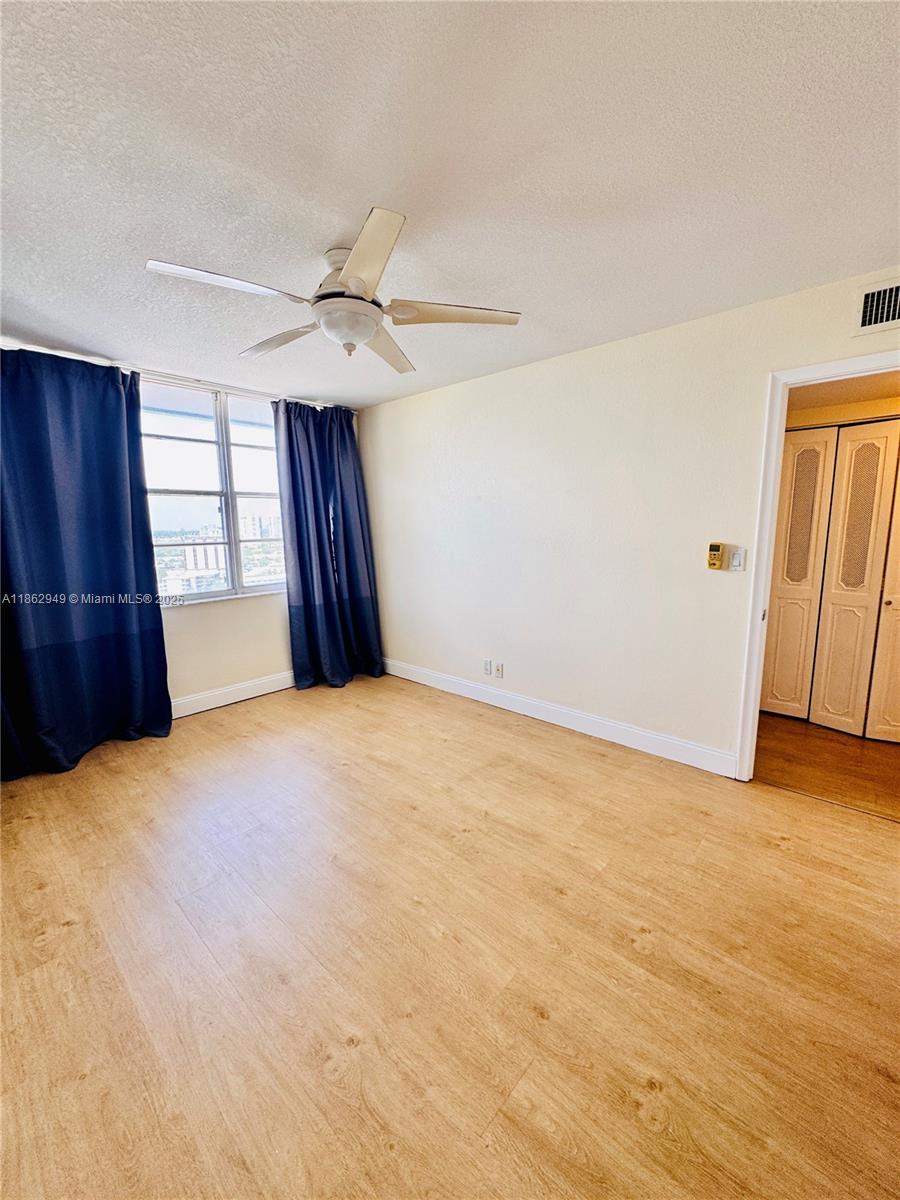 GOLDEN SURF TOWERS CONDO - Residential Lease