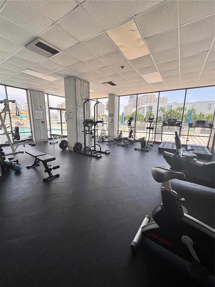 GOLDEN SURF TOWERS CONDO - Residential Lease