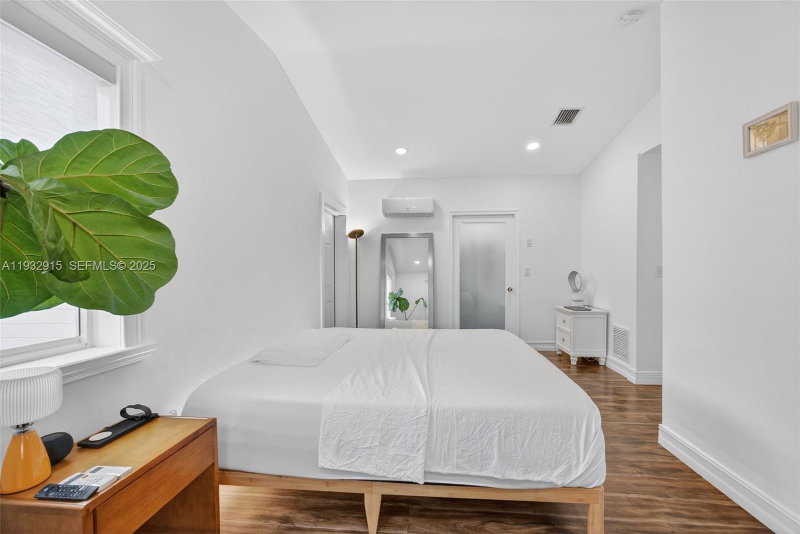 WESTWOOD LAKE 4TH ADDN - Residential