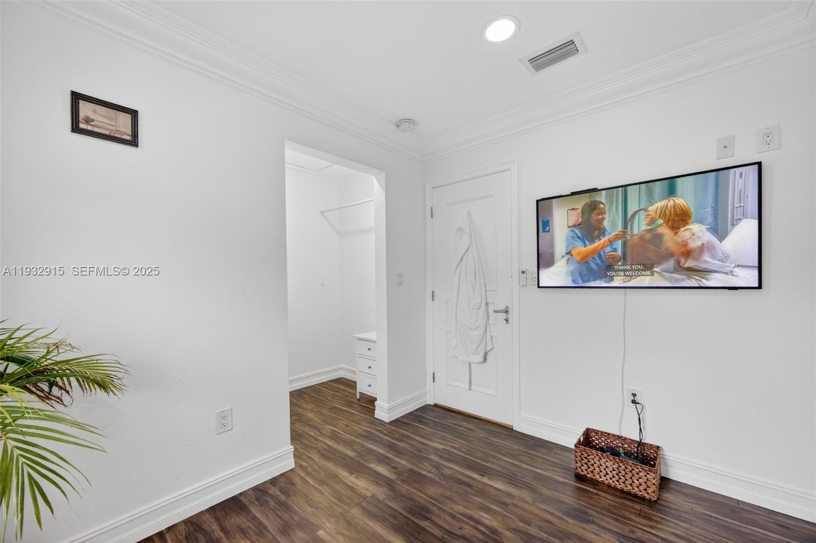 WESTWOOD LAKE 4TH ADDN - Residential