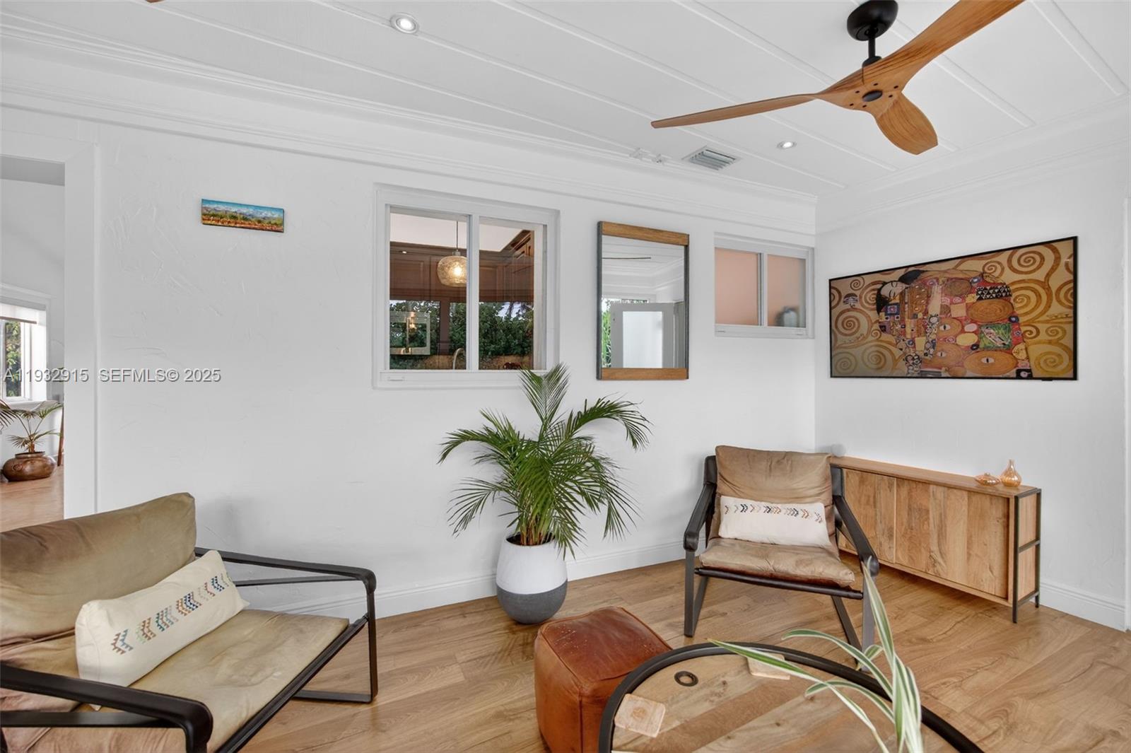 WESTWOOD LAKE 4TH ADDN - Residential