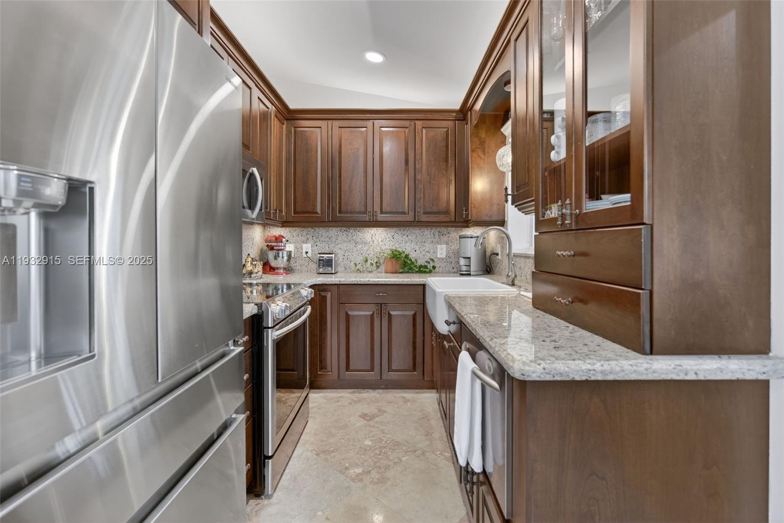 WESTWOOD LAKE 4TH ADDN - Residential