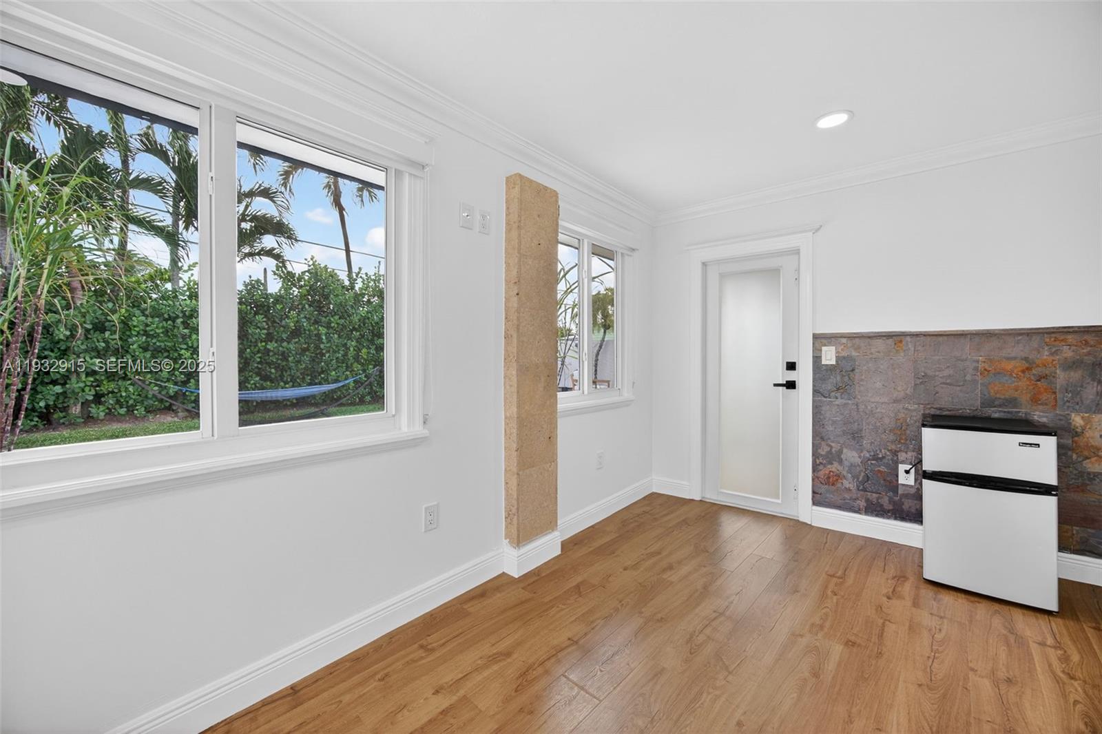 WESTWOOD LAKE 4TH ADDN - Residential