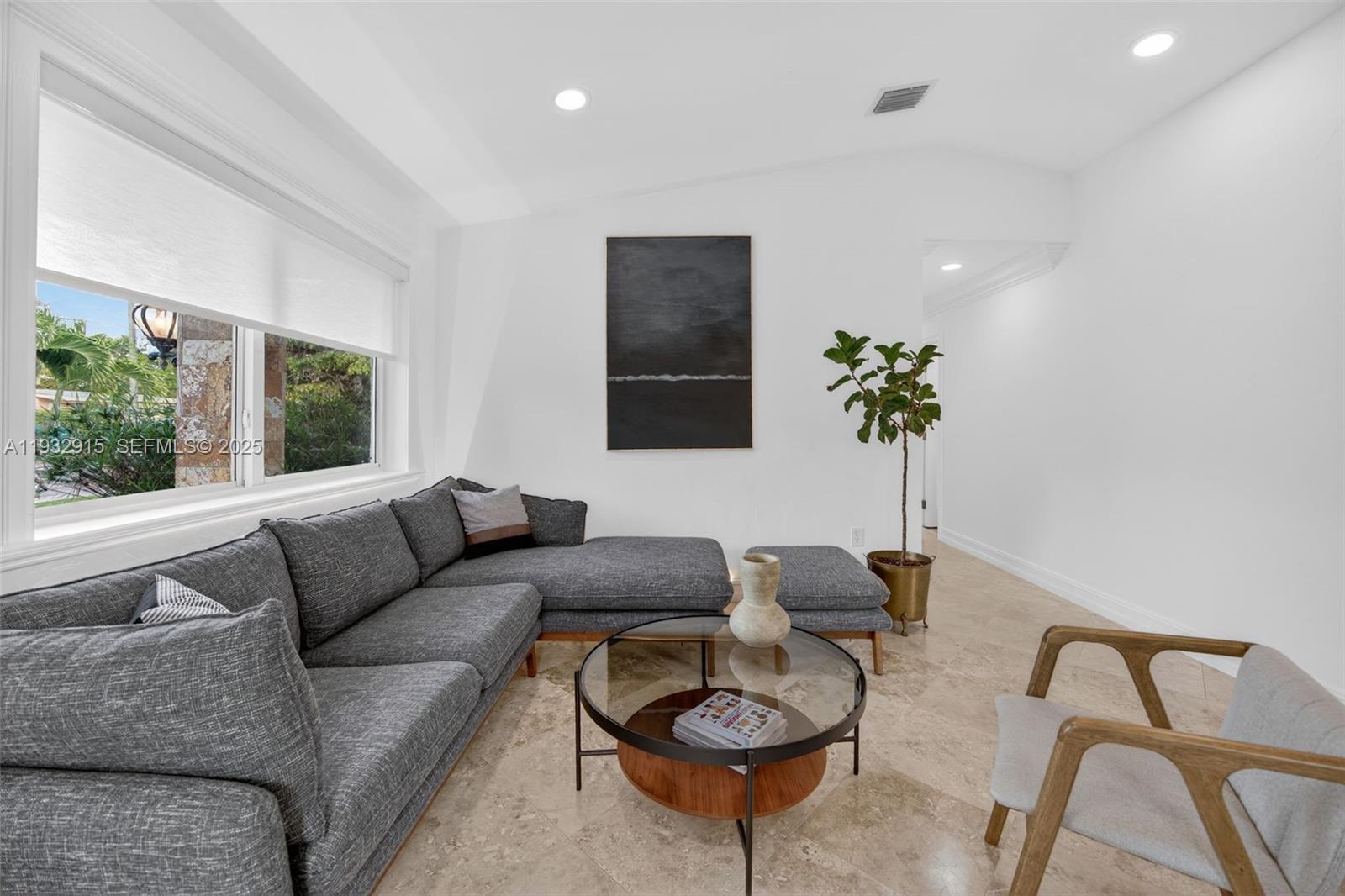 WESTWOOD LAKE 4TH ADDN - Residential