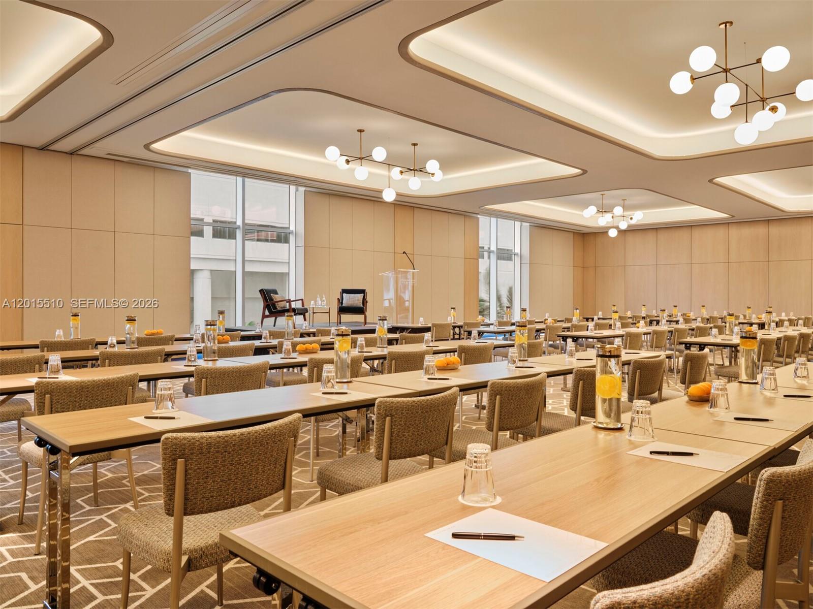 Four Seasons - Residential