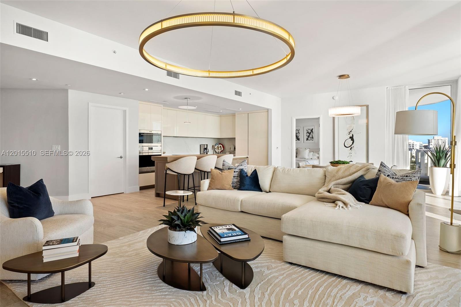 Four Seasons - Residential
