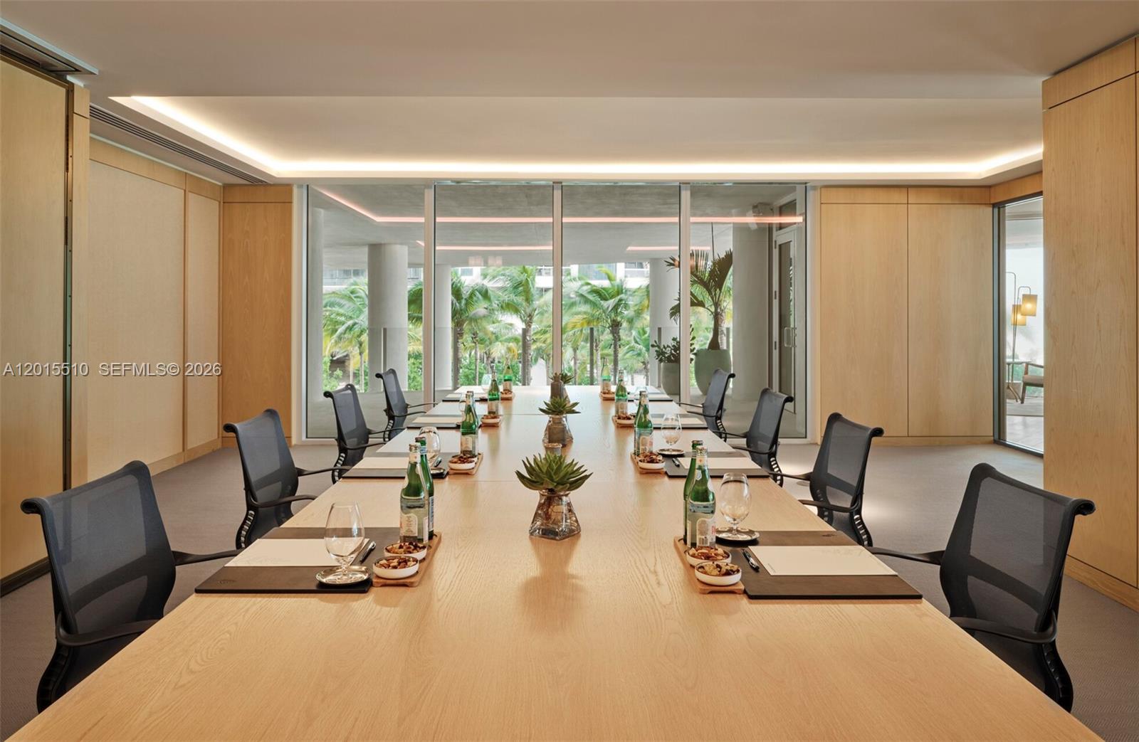 Four Seasons - Residential