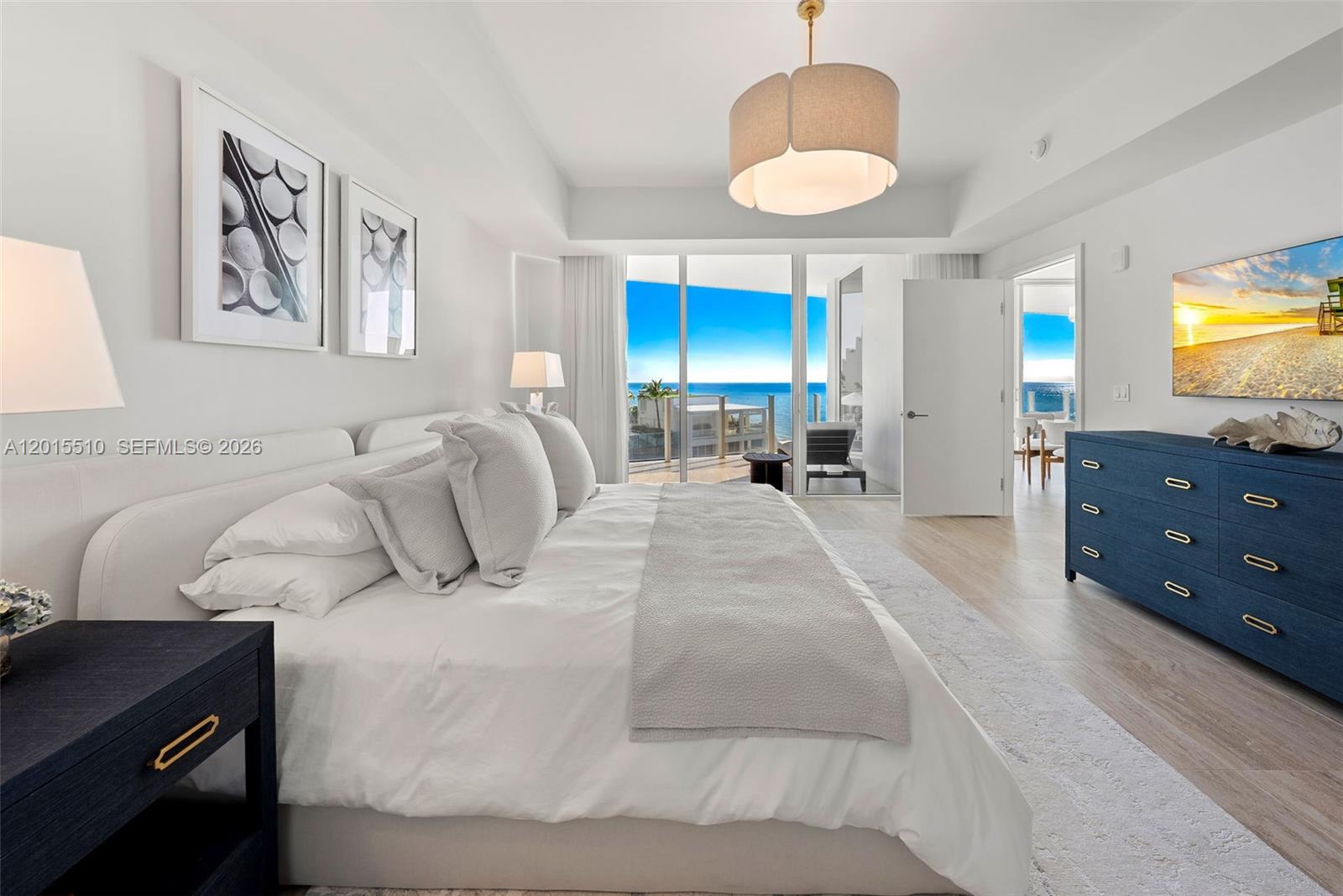 Four Seasons - Residential