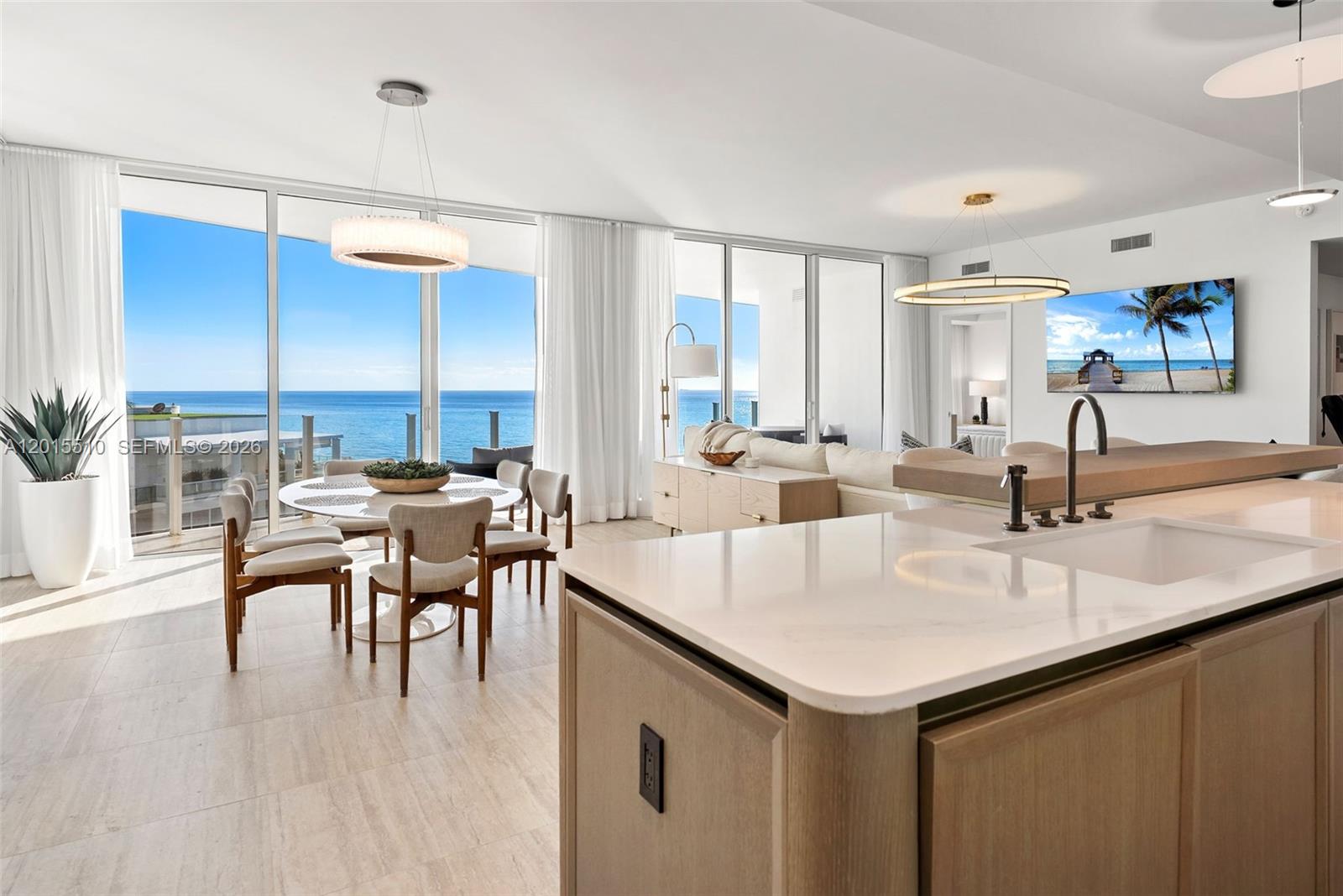 Four Seasons - Residential