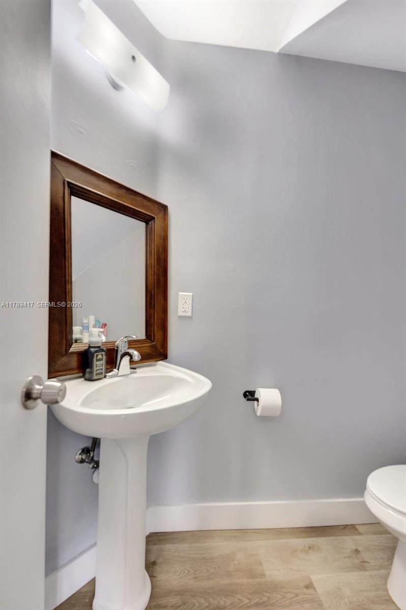 BISCAYNE POINT SOUTH - Residential