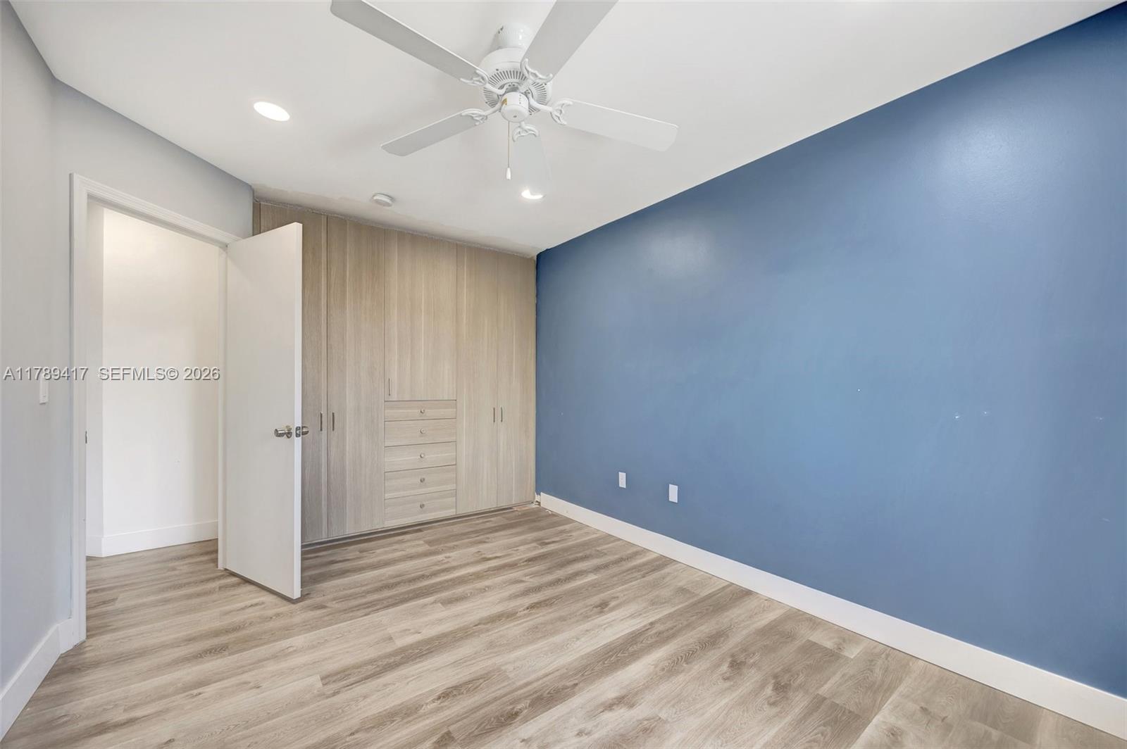 BISCAYNE POINT SOUTH - Residential