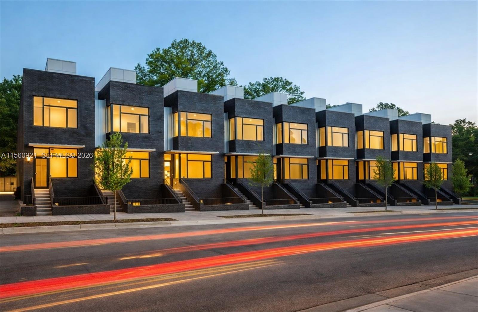 ROCKMOOR PARK TRACK - Land