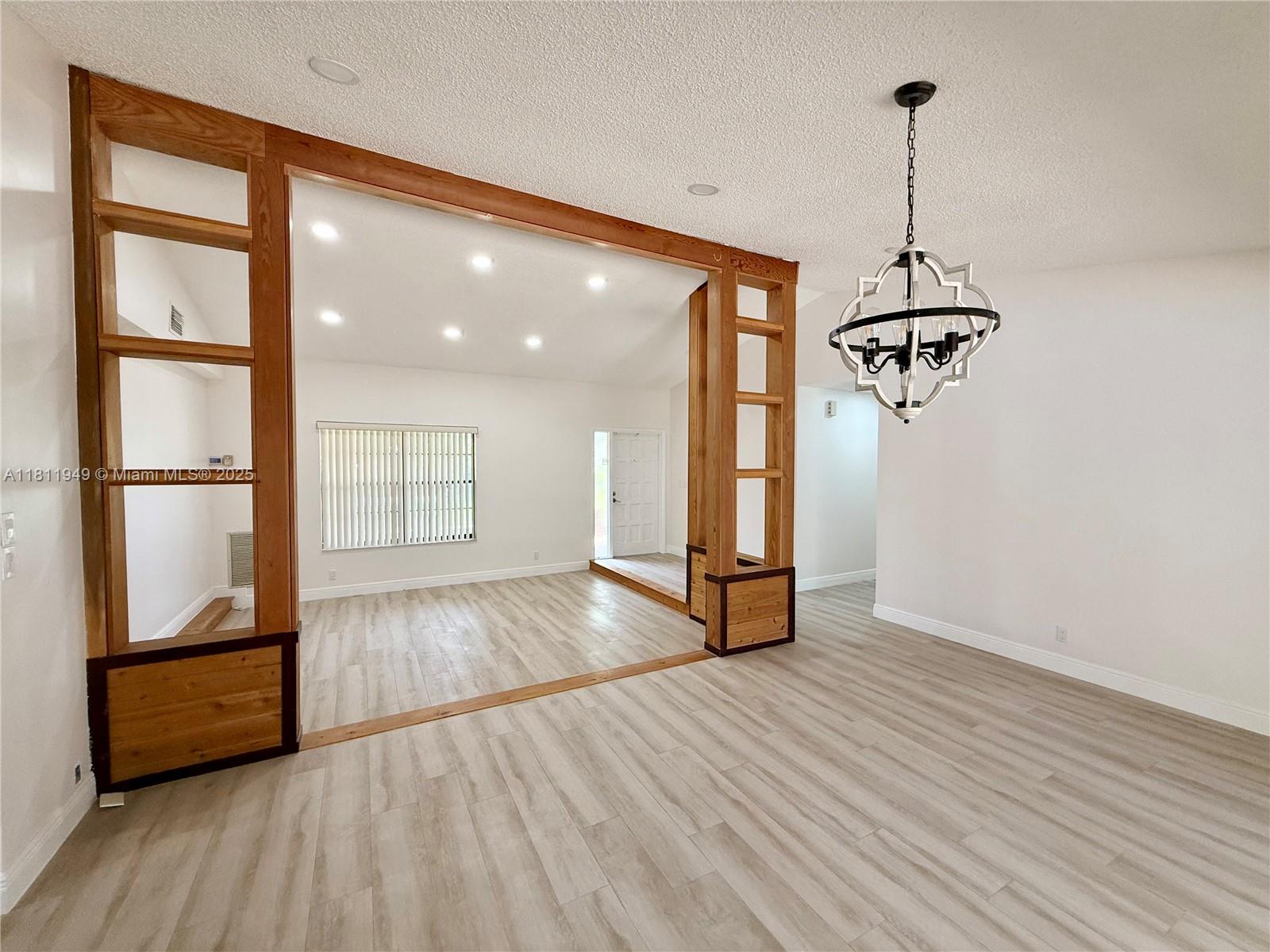 9788 Nw 3rd Mnr, Coral Springs, Broward County, Florida - 4 Bedrooms  
3 Bathrooms - 