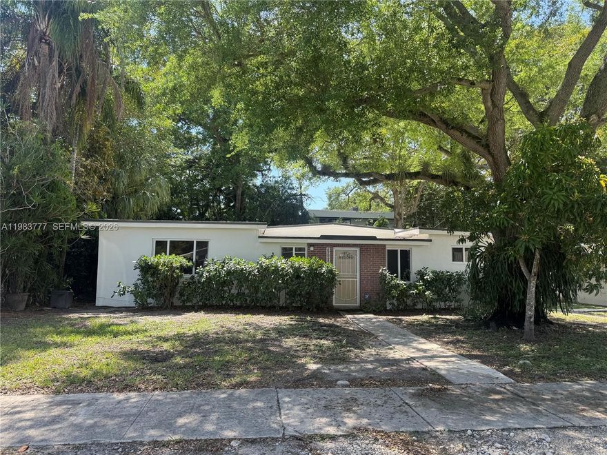 Spacious renovated 3 bed 2 bath home in central Coconut Grove location. Highlights: Impact windows, alarm system, laundry room with washer and dryer, new SS appliances, new bathrooms, new kitchen. Property will be fenced and small pets are okay for additional fee.