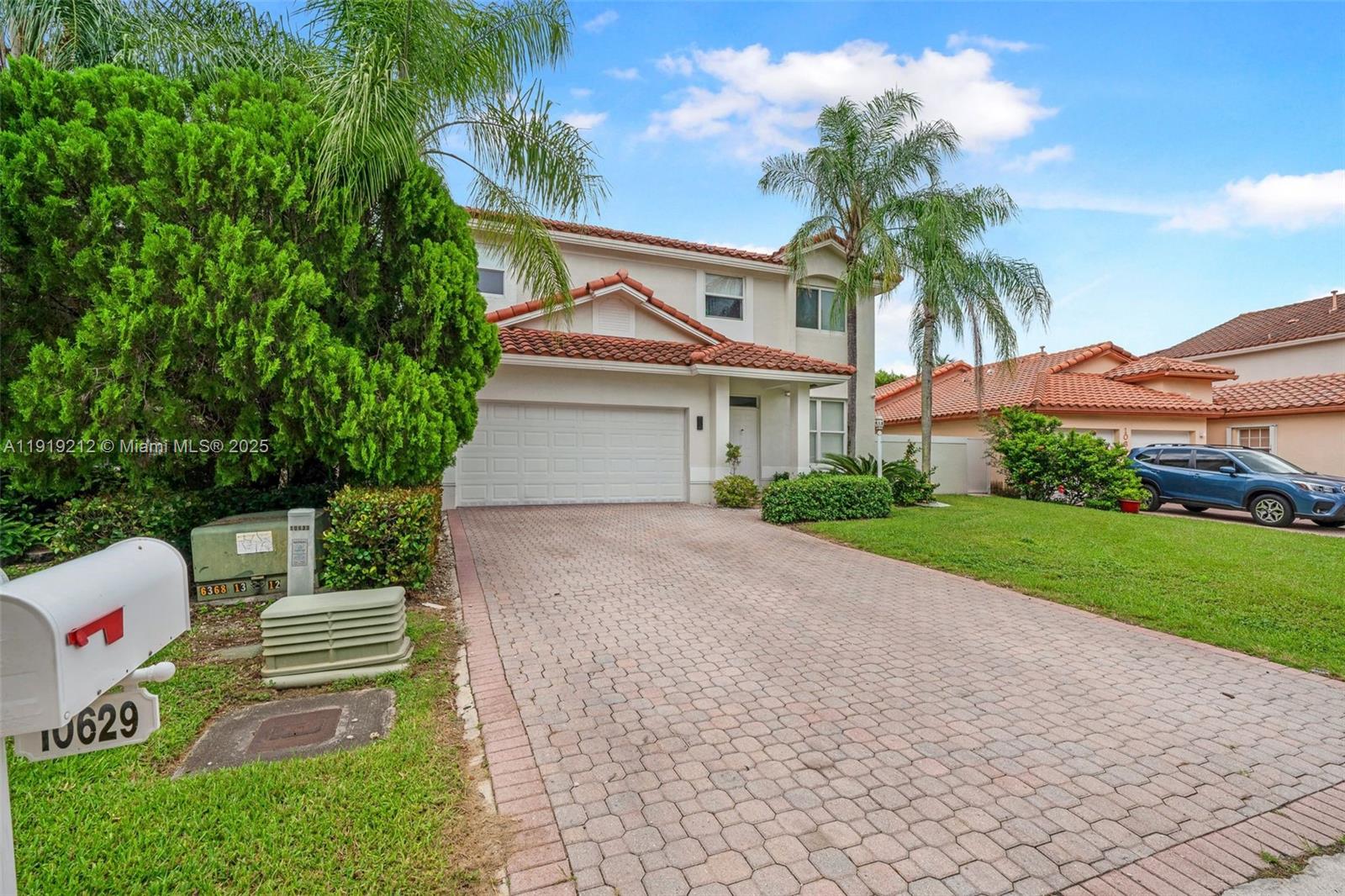 DORAL SANDS - Residential Lease