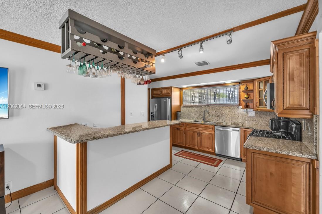 SOUTHERN ESTS 4TH ADDN - Residential