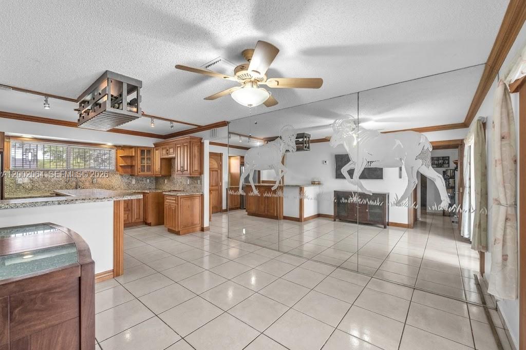 SOUTHERN ESTS 4TH ADDN - Residential