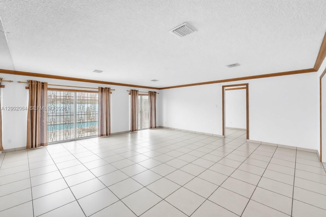 SOUTHERN ESTS 4TH ADDN - Residential