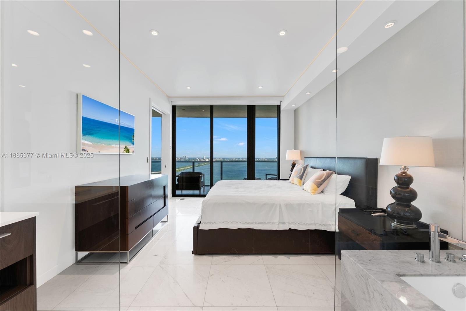 GRAN PARAISO CONDO - Residential Lease