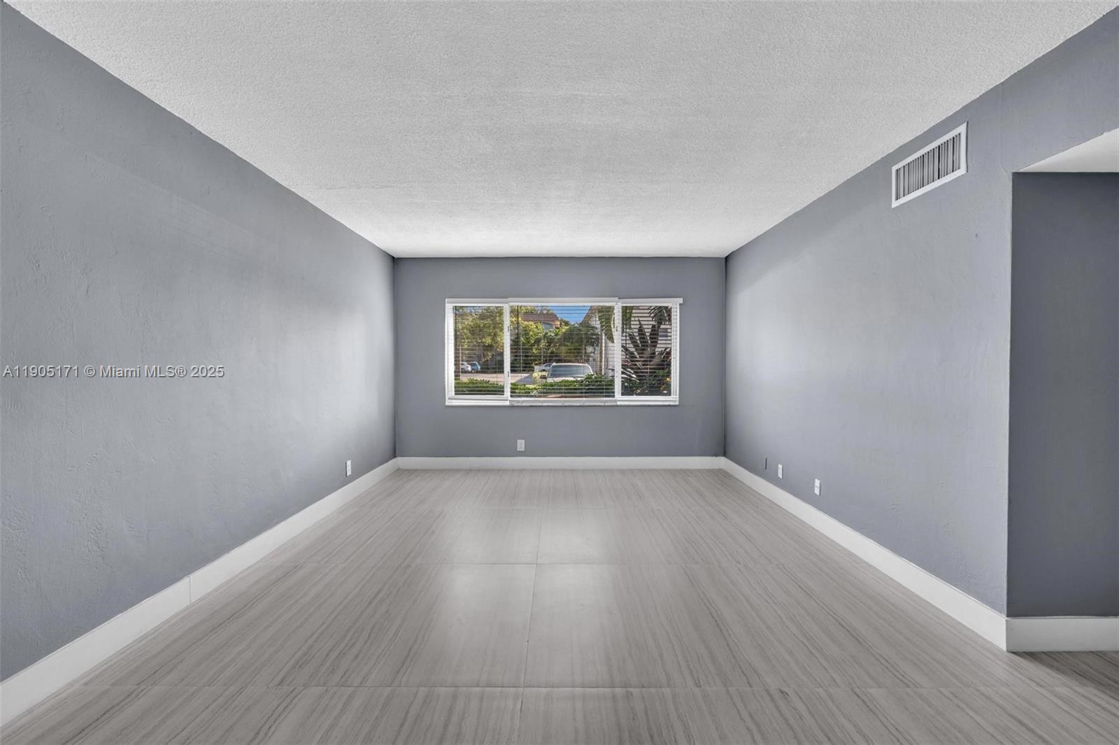 PARK PLACE AT POMPANO CON - Residential Lease