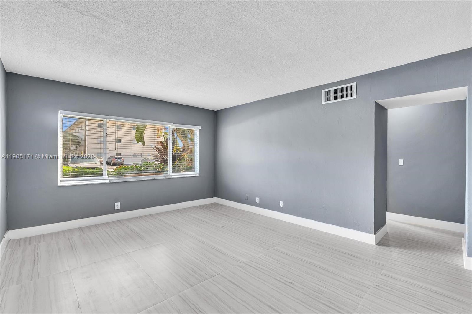 PARK PLACE AT POMPANO CON - Residential Lease