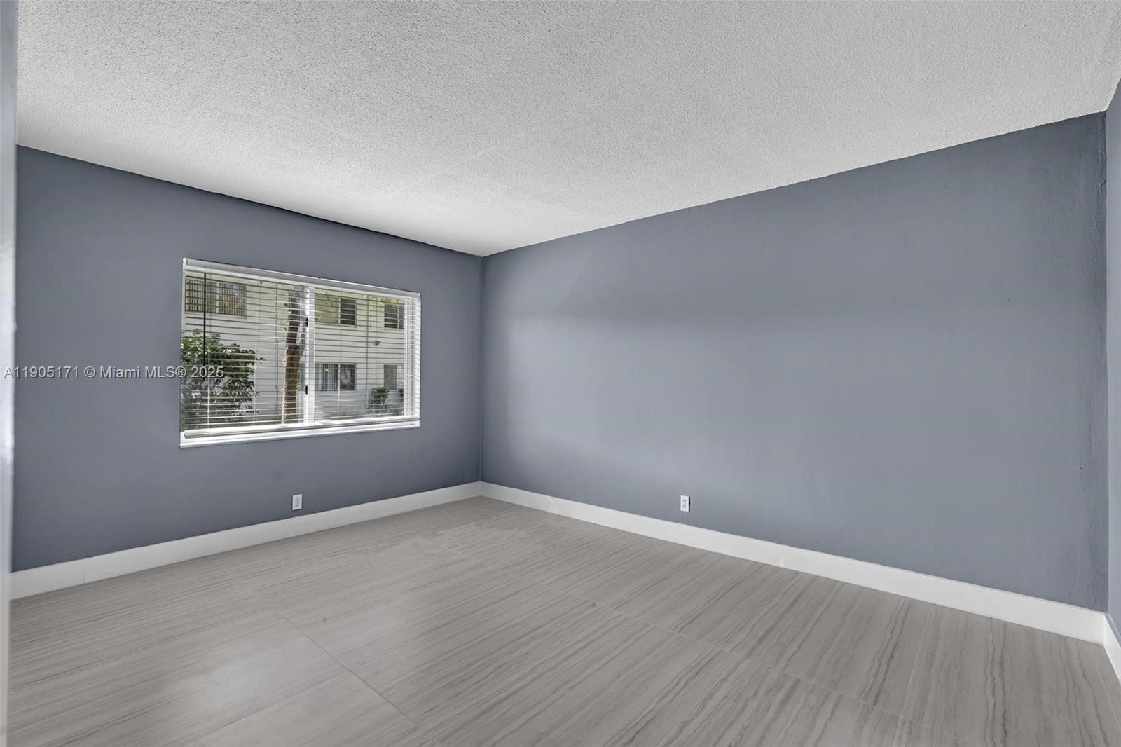 PARK PLACE AT POMPANO CON - Residential Lease