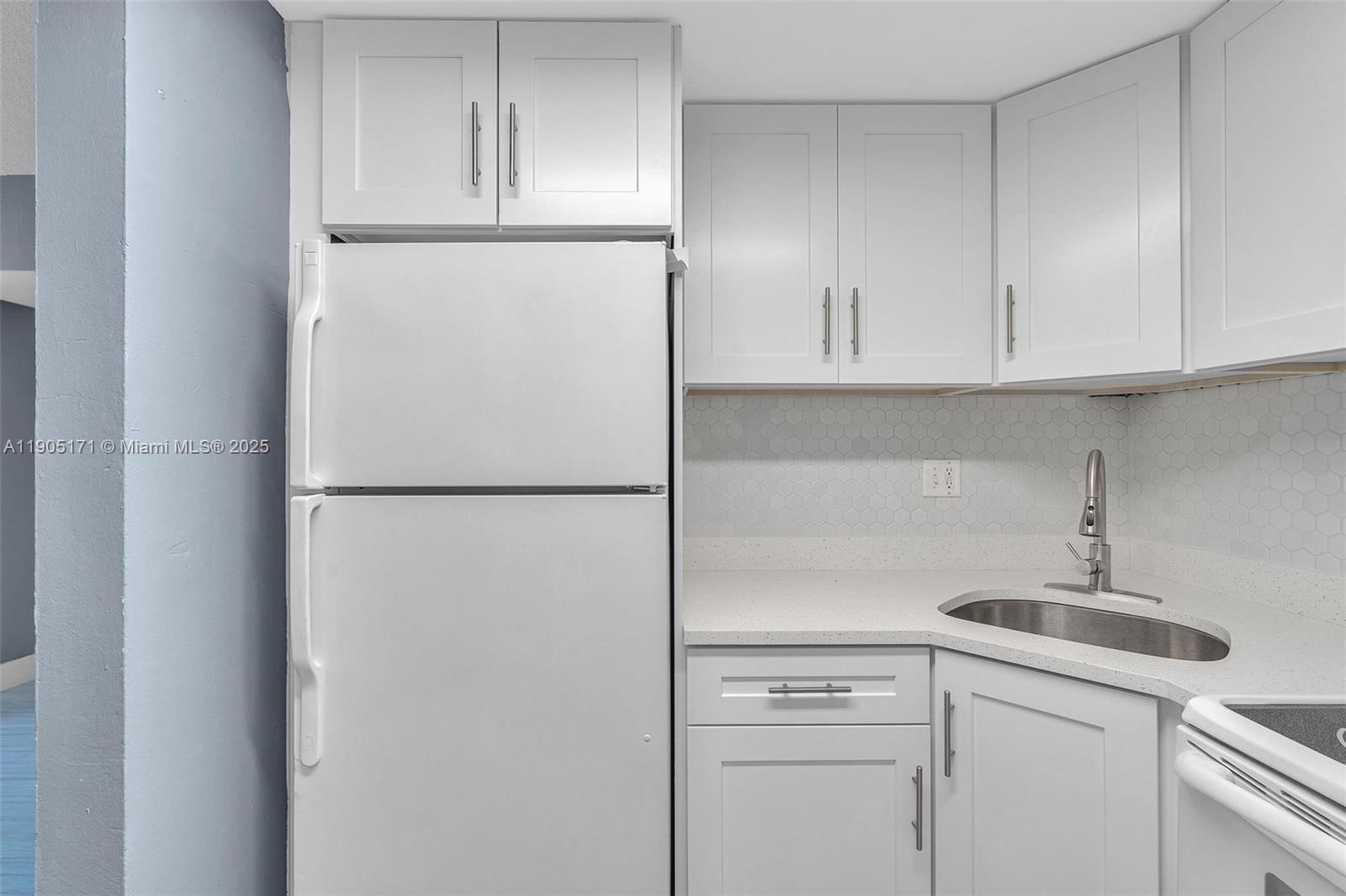 PARK PLACE AT POMPANO CON - Residential Lease