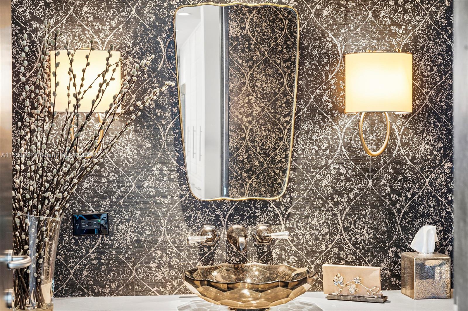 BELLAMARE @ WILLIAMS ISLA - Residential