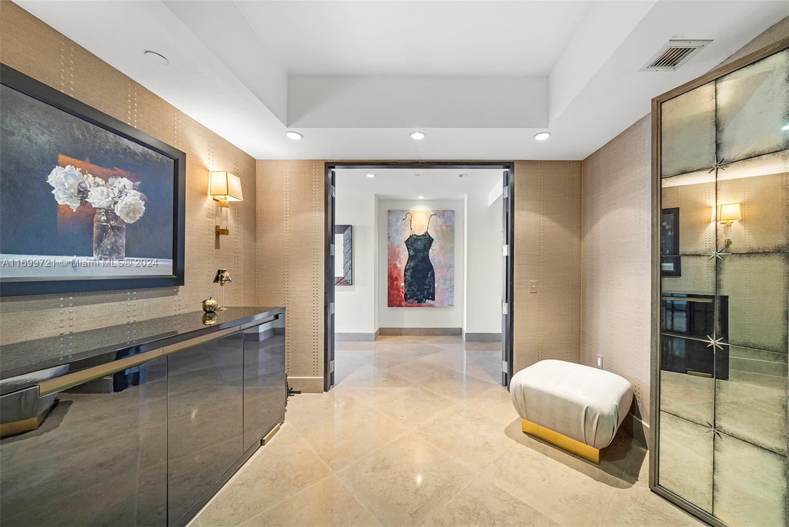 BELLAMARE @ WILLIAMS ISLA - Residential