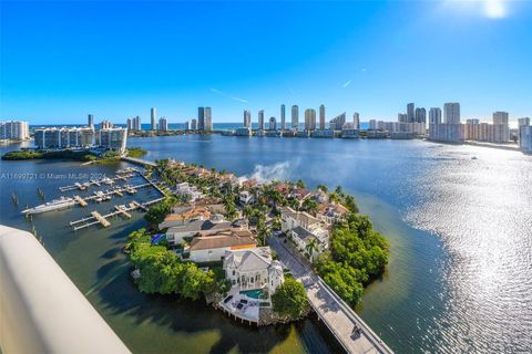 A home in Aventura