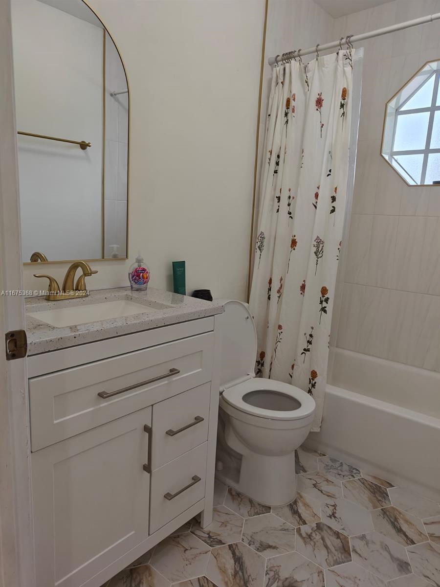 SEA PINES ESTATES - Residential