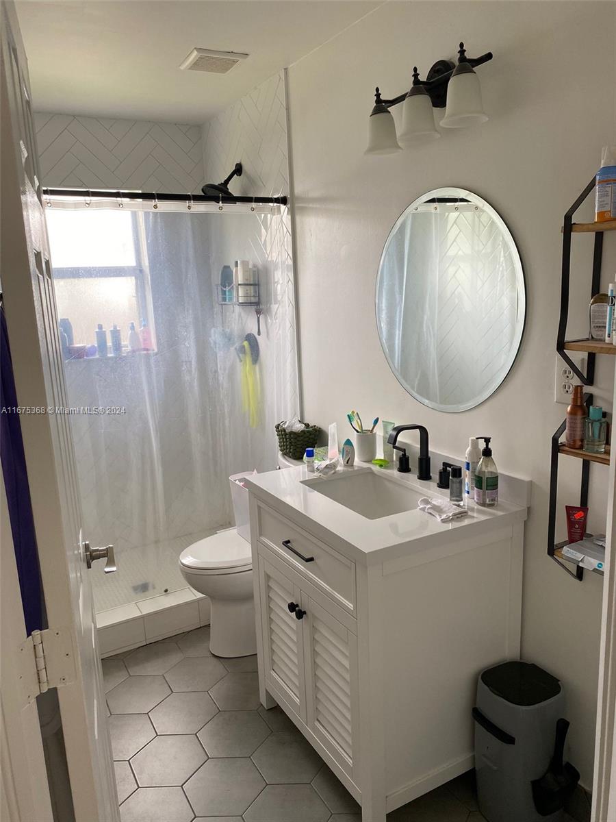 SEA PINES ESTATES - Residential
