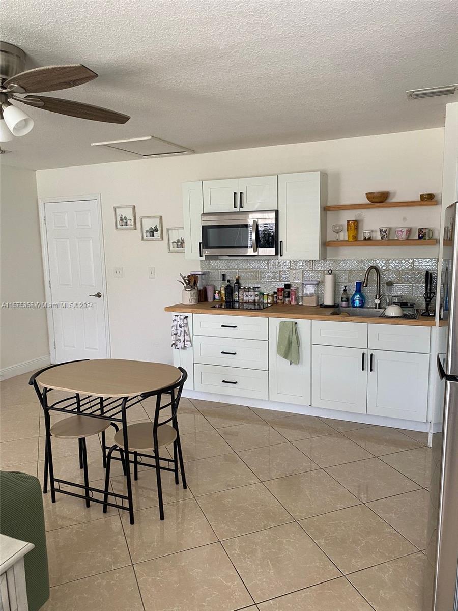 SEA PINES ESTATES - Residential