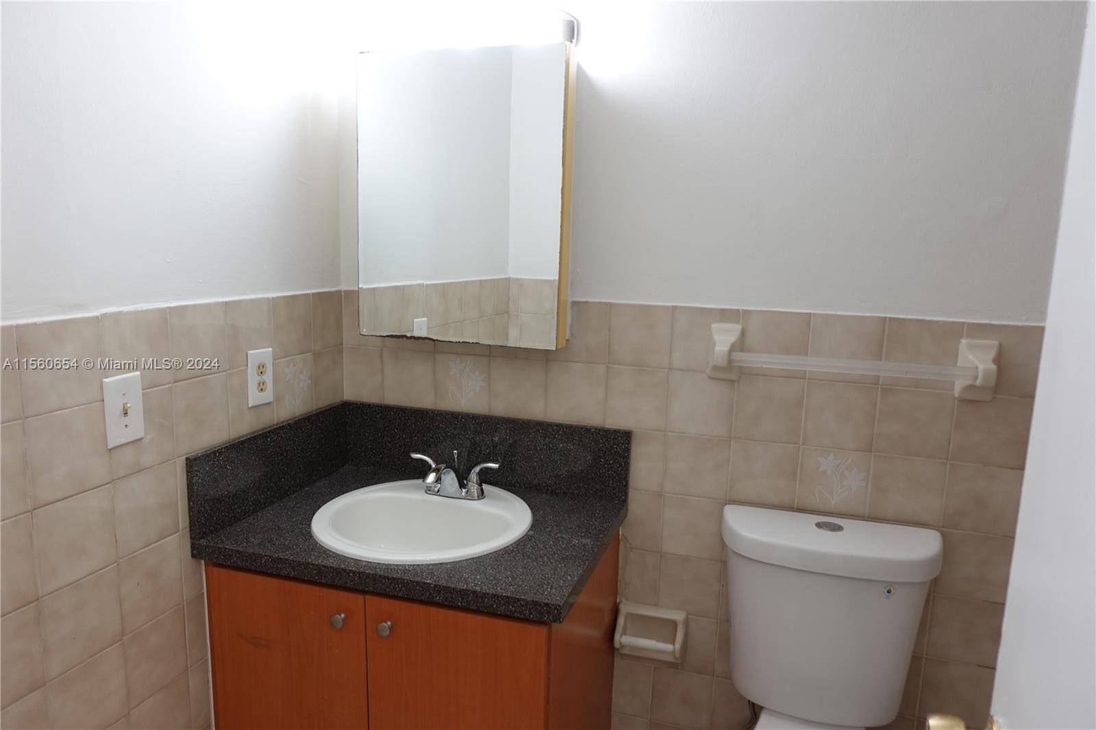WESTLAND VILLAGE CONDO II - Residential Lease