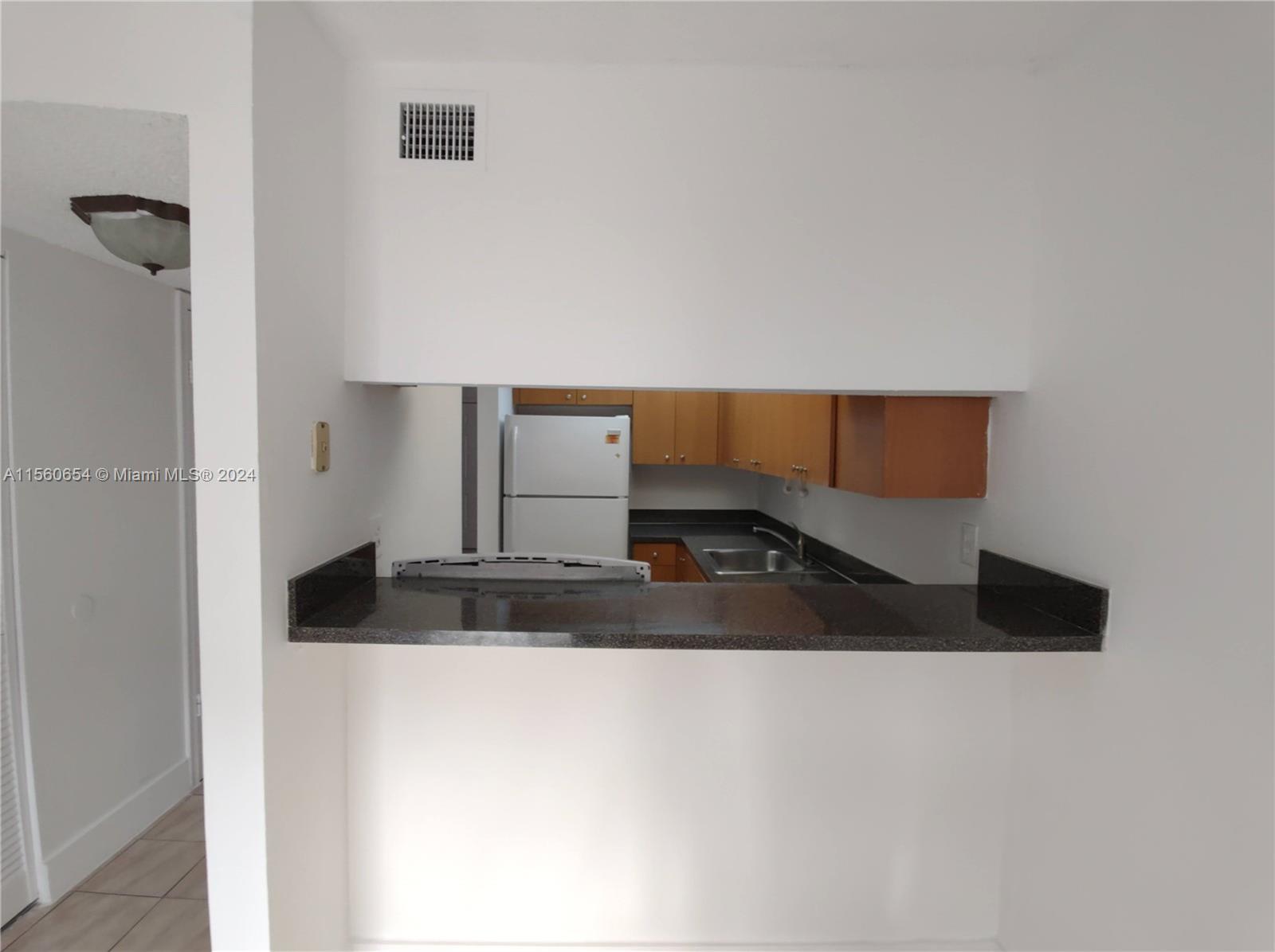 WESTLAND VILLAGE CONDO II - Residential Lease