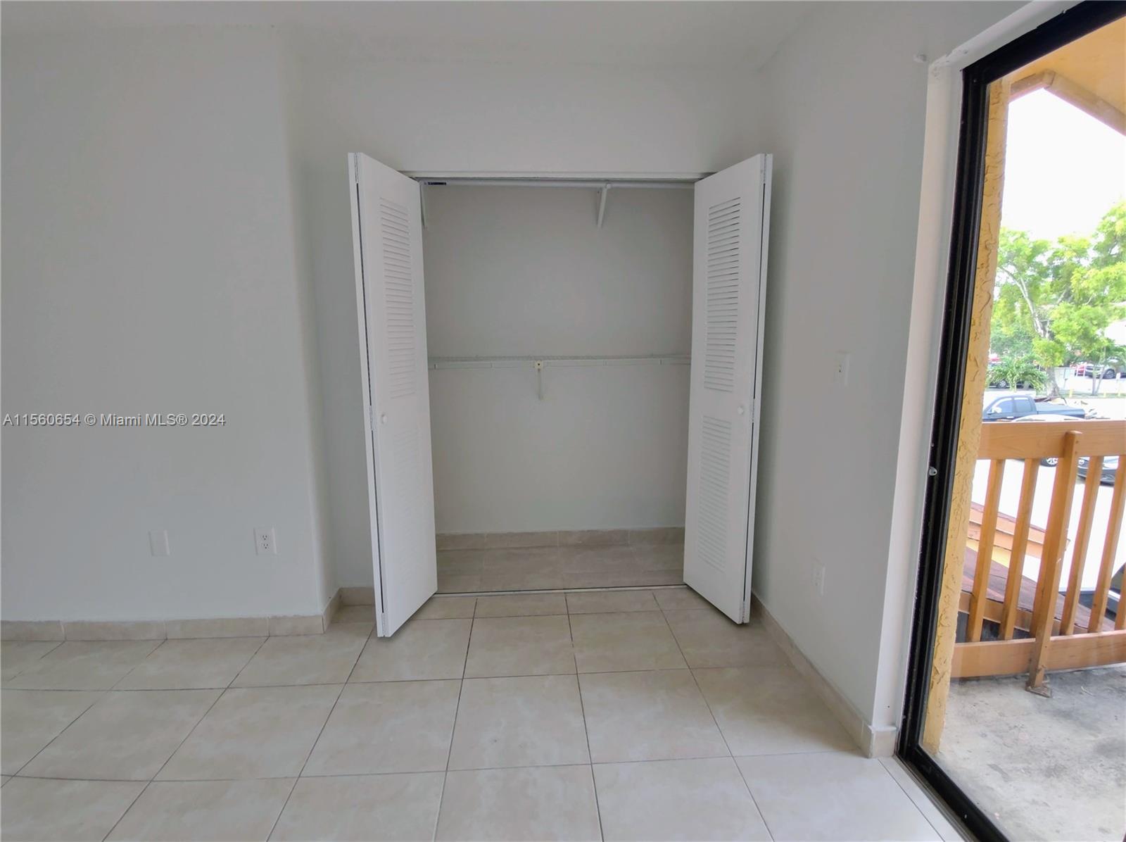 WESTLAND VILLAGE CONDO II - Residential Lease