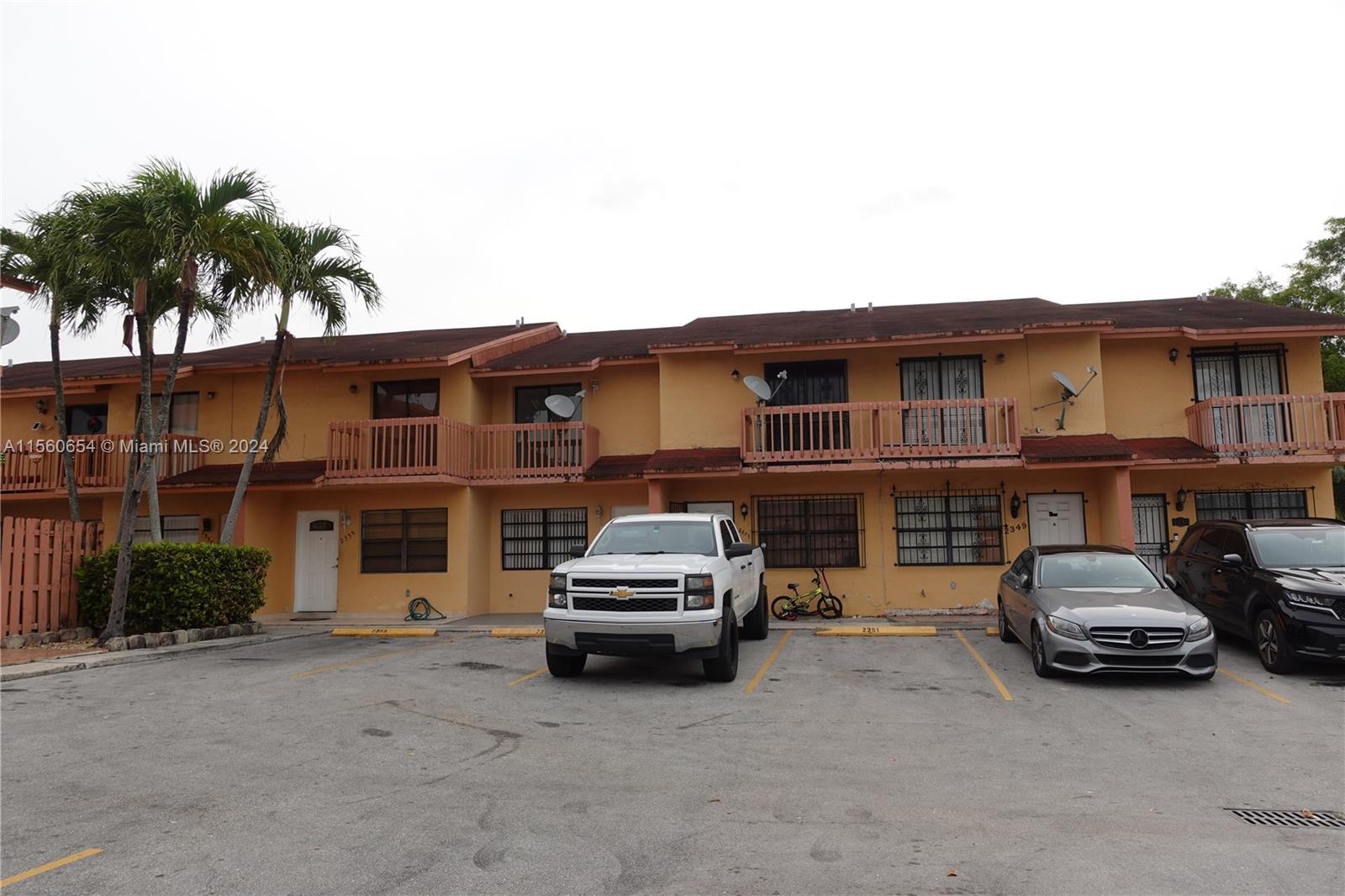 WESTLAND VILLAGE CONDO II - Residential Lease