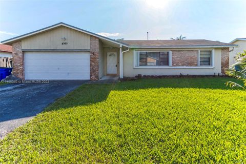 Photo of 4965 SW 12th St, Margate, FL 33068 (MLS # A11490362)