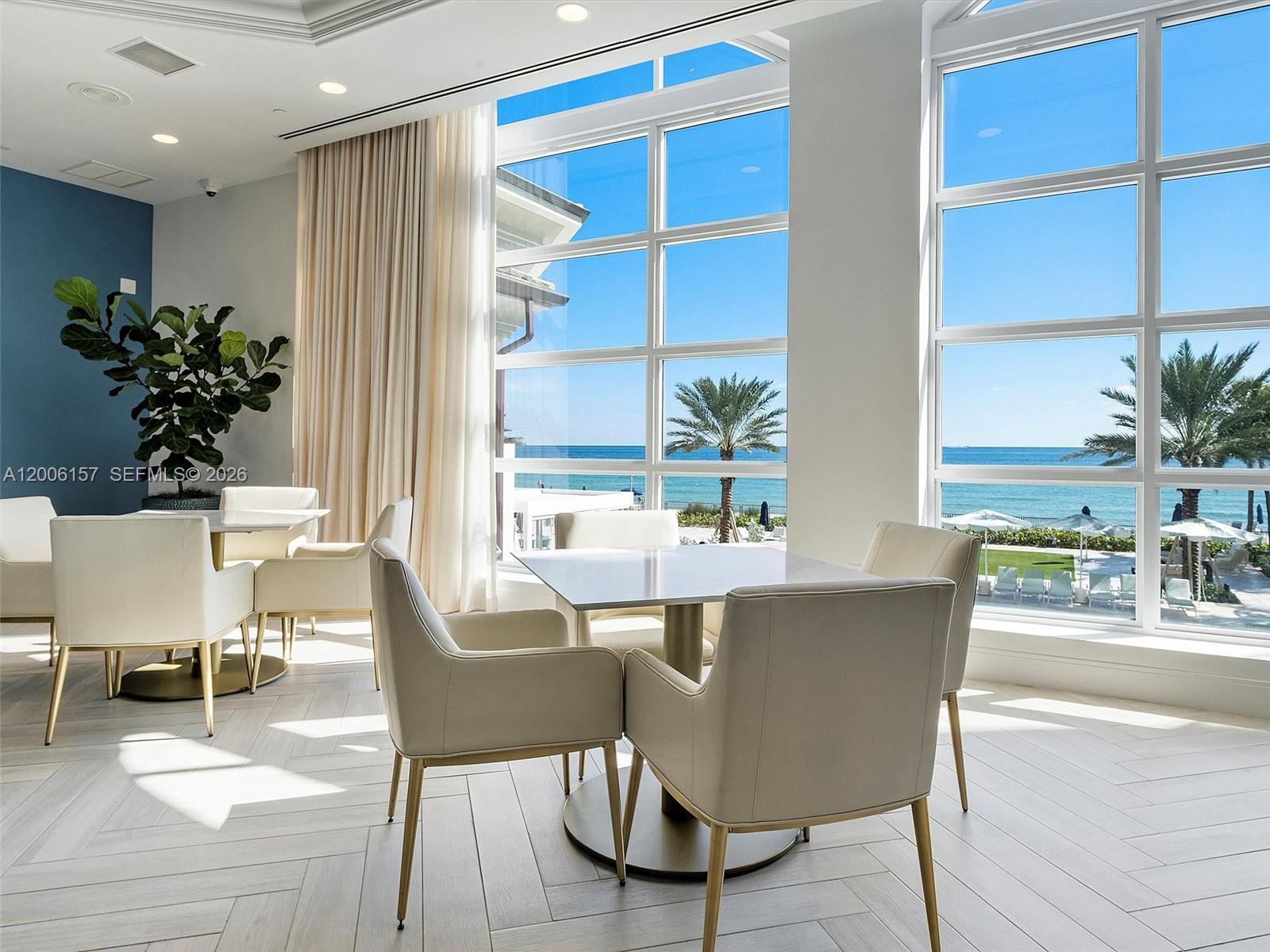 TURNBERRY OCEAN - Residential