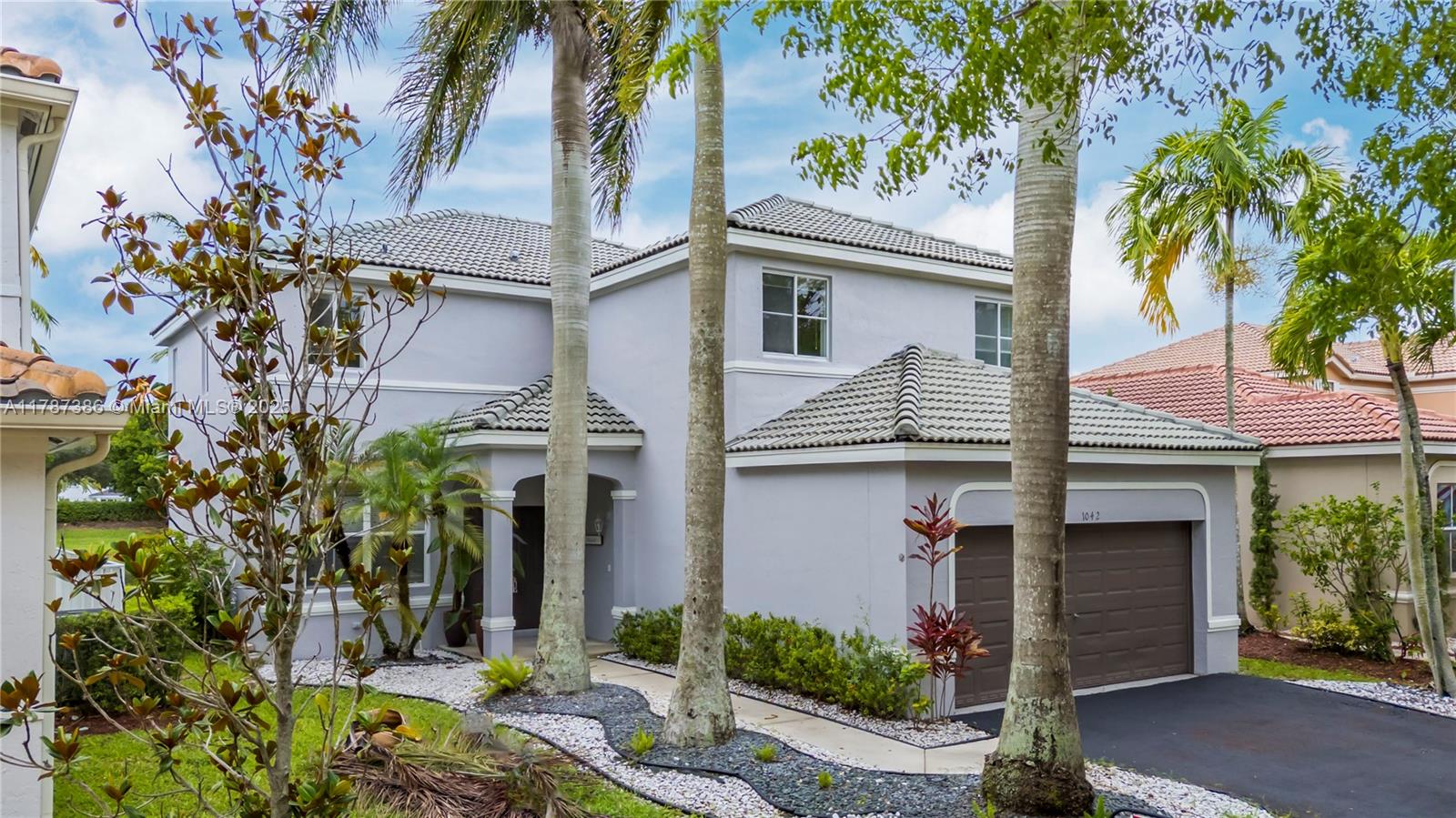 SECTOR 2-PARCELS 11 27 28 - Residential