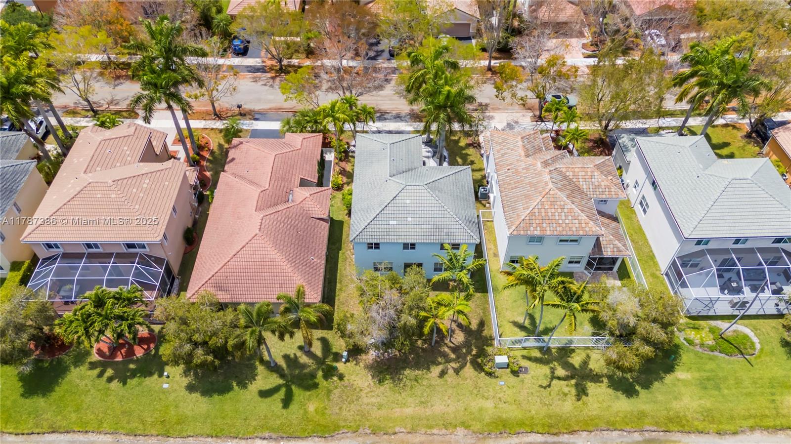 SECTOR 2-PARCELS 11 27 28 - Residential