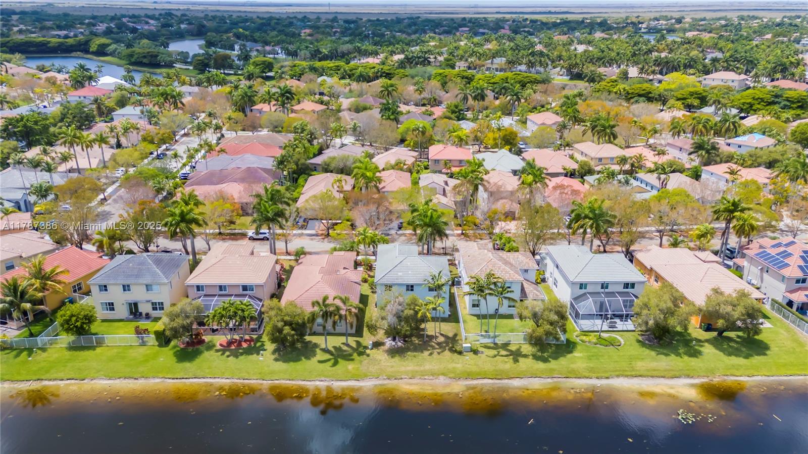 SECTOR 2-PARCELS 11 27 28 - Residential