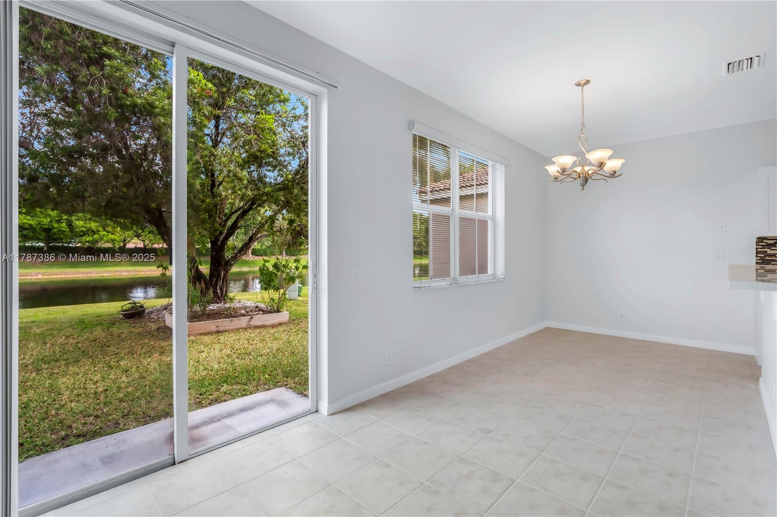 SECTOR 2-PARCELS 11 27 28 - Residential