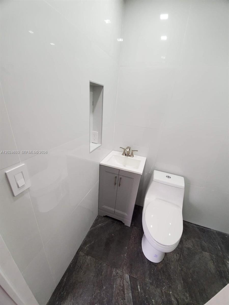 MONTICELLO PARK UNIT 1 - Residential