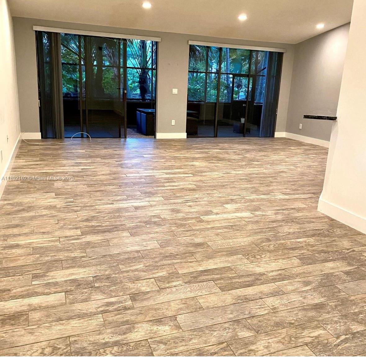 COSTA DEL SOL CONDO F - Residential