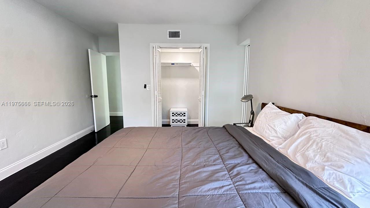 BRICKELL ESTATES - Residential Lease