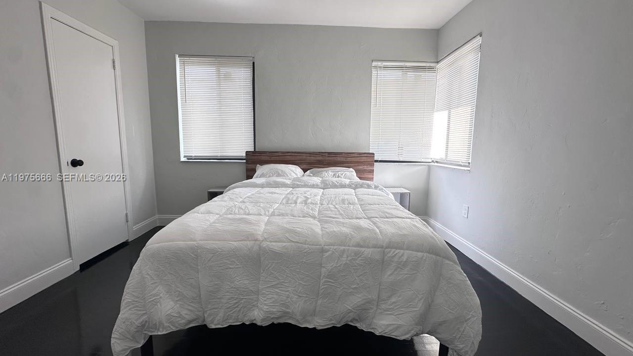 BRICKELL ESTATES - Residential Lease