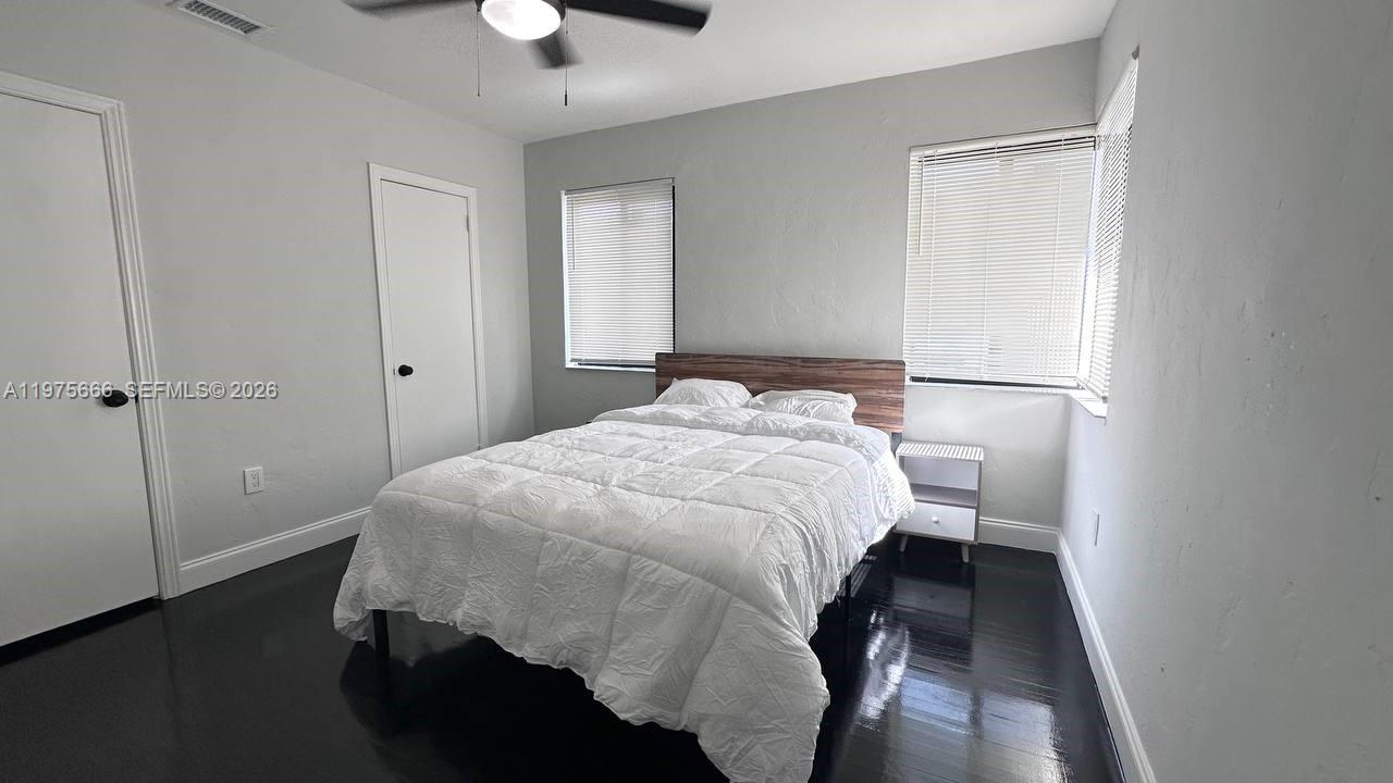 BRICKELL ESTATES - Residential Lease